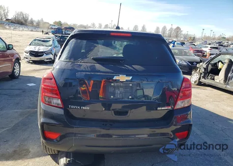 2022 Chevrolet Trax Ls z USA, uszkodzony, nr VIN KL7CJNSM1NB509773